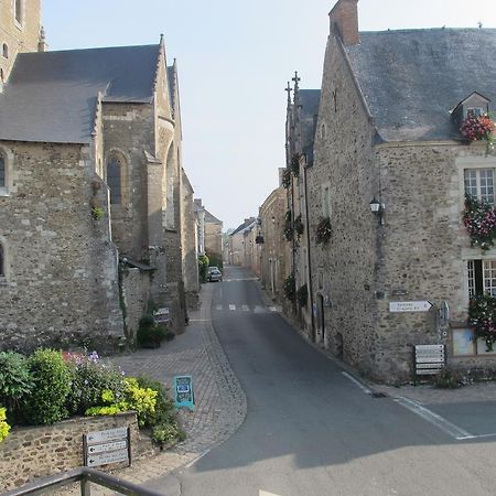 فندق Saint-Denis-dʼAnjouفي  Le Relais De La Caleche المظهر الخارجي الصورة